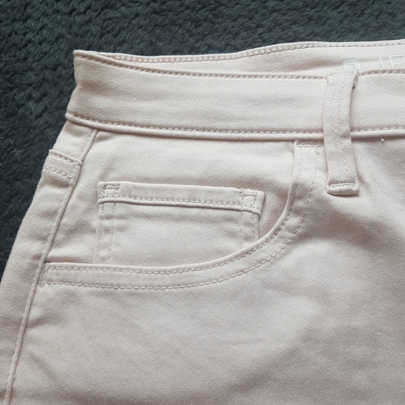 Reitman's Signature Soft High Rise Skinny Jeans - Picture 3 of 14